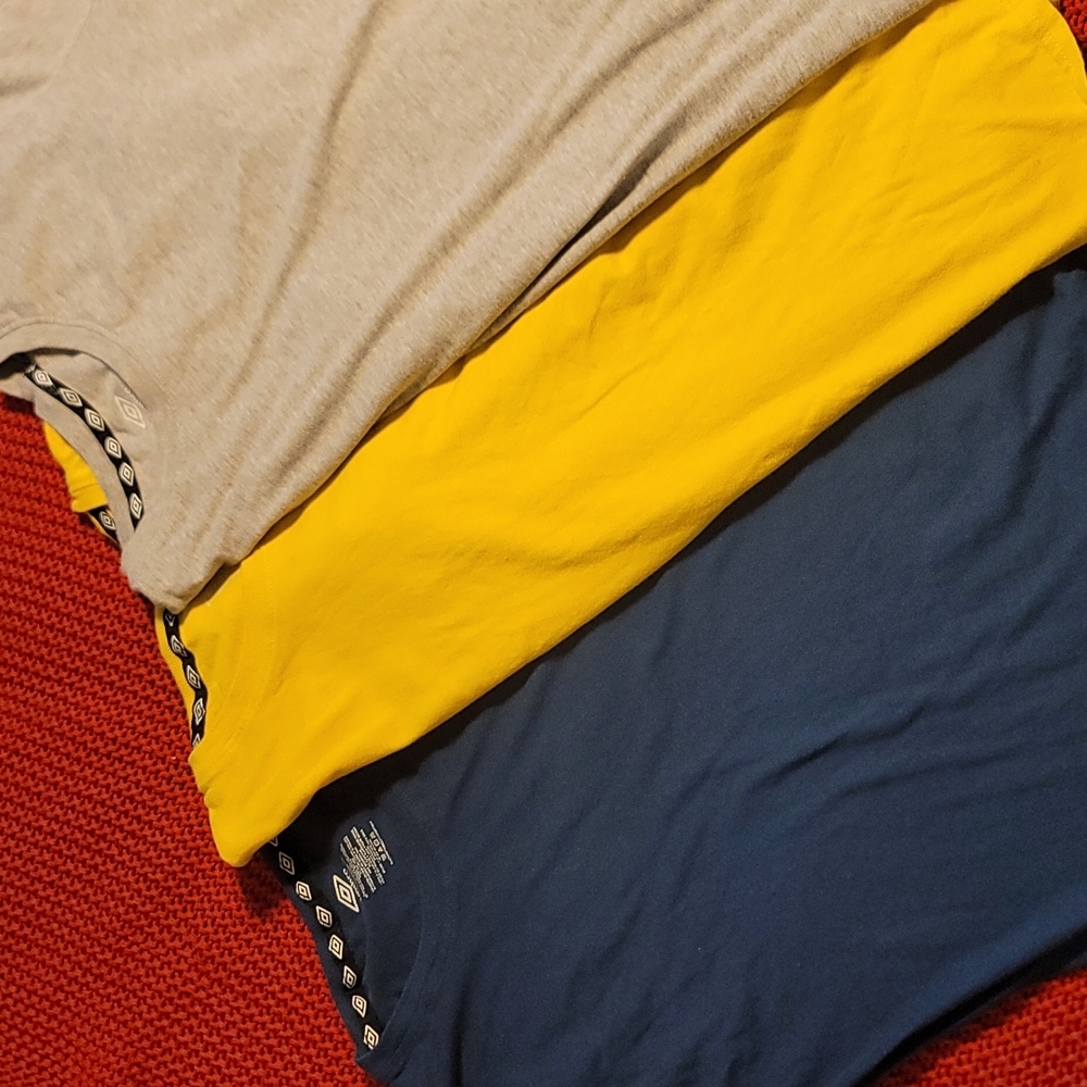 Umbro Tee's - Picture 2 of 2